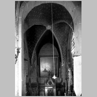 Voûte de la chapelle située à gauche du choeur, photo Molinard, culture.gouv.jpg